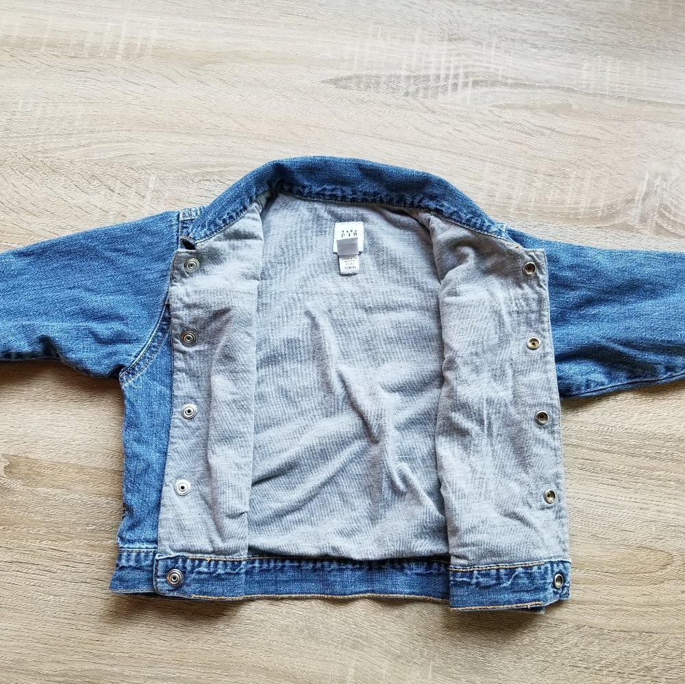 1+9=10. Hilarious video if you didn't watch. PUT SOUND ON. - Picture 3 of 8